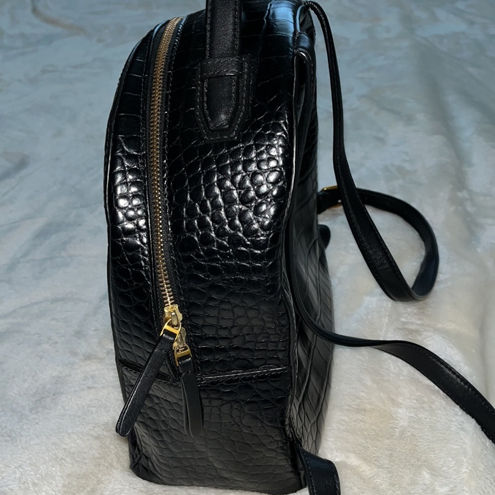 Authentic Tory Burch embossed leather mini backpack. - Picture 2 of 6
